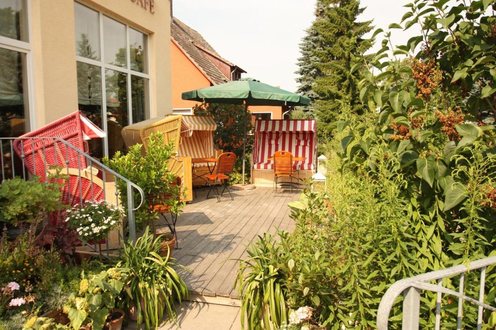 Arthotel Landhaus Zur Alten Gaertnerei Zossen Exterior photo